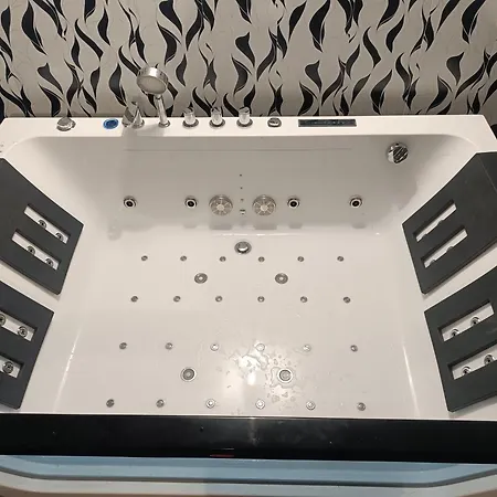 Pod Jesionami U Bartka Apartment *